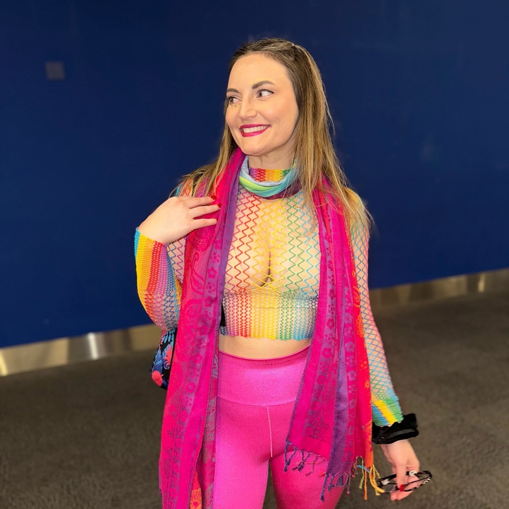 Your Posher! Instagram @holly.acre